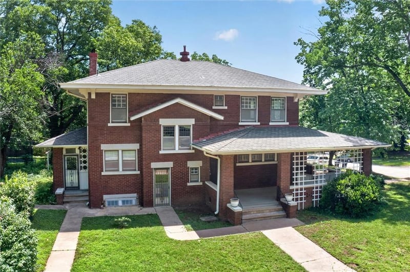 400 Locust St, Independence, KS 67301