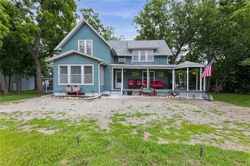 103 1st St, Wellsville, KS 66092
