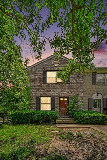 8017 E 88th St, Kansas City, MO 64138