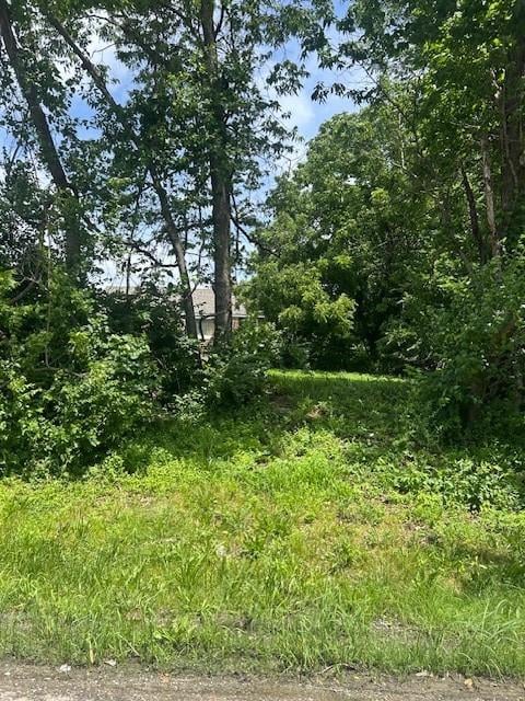 3947 Norton Ave, Kansas City, MO 64130