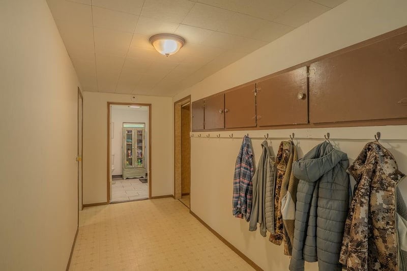 203 Sycamore St, Weir, KS 66781