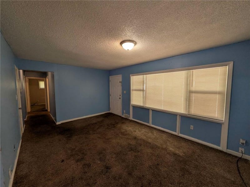 11225 Corrington Ave, Kansas City, MO 64134