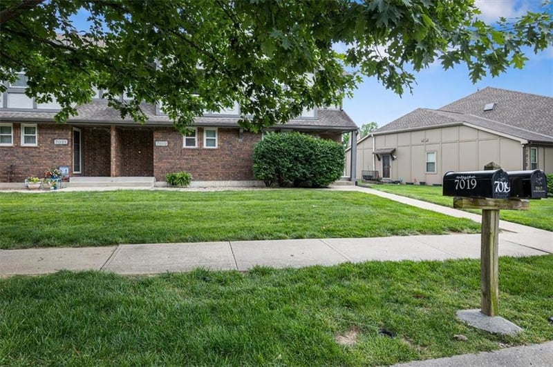 7019 Fisk Ct, Kansas City, MO 64151