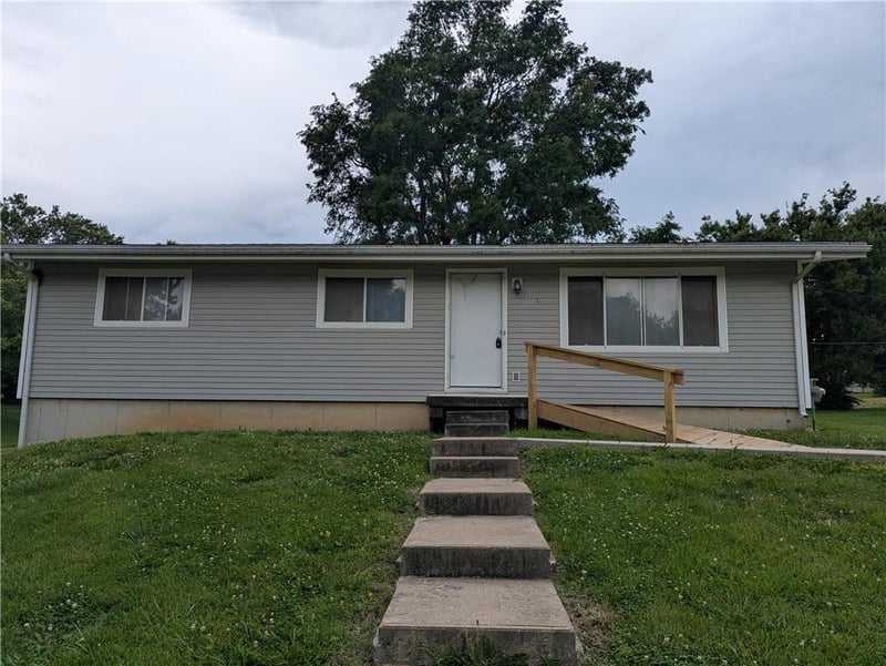 1115 3rd Ave, Horton, KS 66439