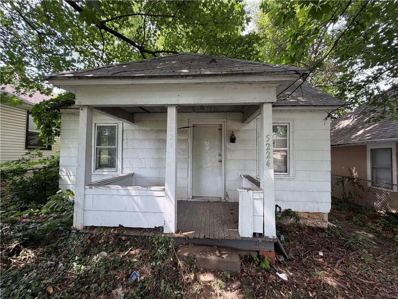 5224 Scarritt Ave, Kansas City, MO 64123