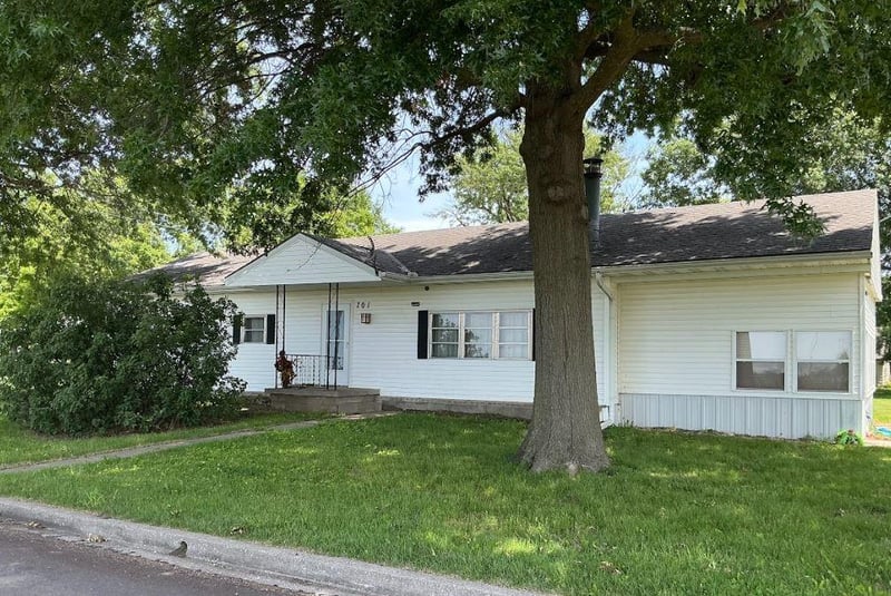 701 Frederick St, Concordia, MO 64020
