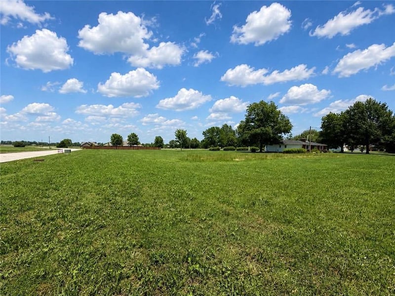 Riverside N/A, Columbus, KS 66725