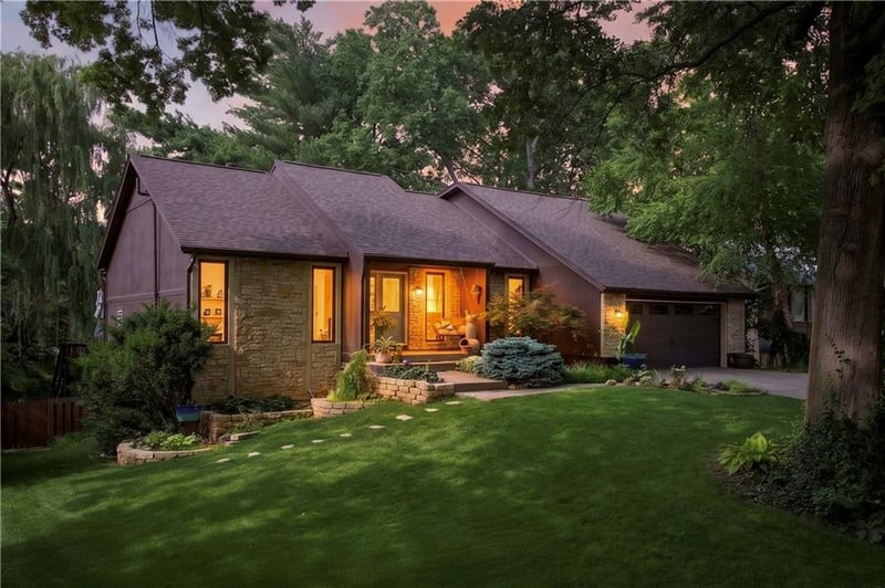 12814 W 65th St, Shawnee, KS 66216