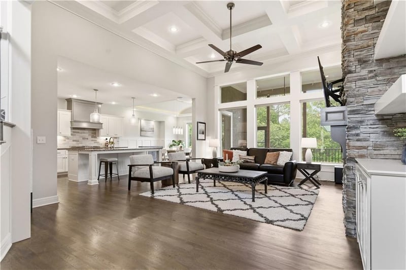 9603 152nd Ter, Overland Park, KS 66221