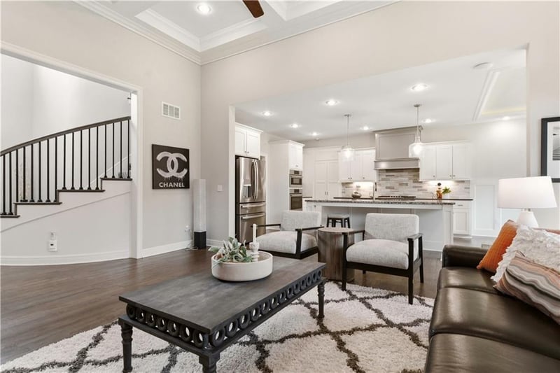 9603 152nd Ter, Overland Park, KS 66221