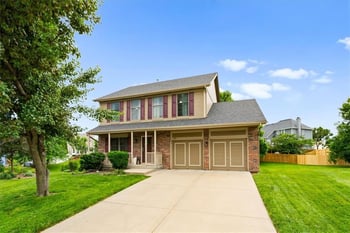 9400 N Campbell Ct, Kansas City, MO 64155