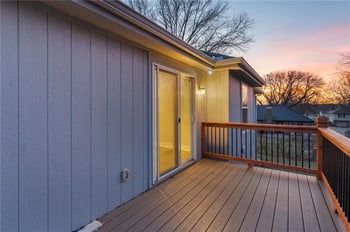 2312 NE 72nd St, Kansas City, MO 64118