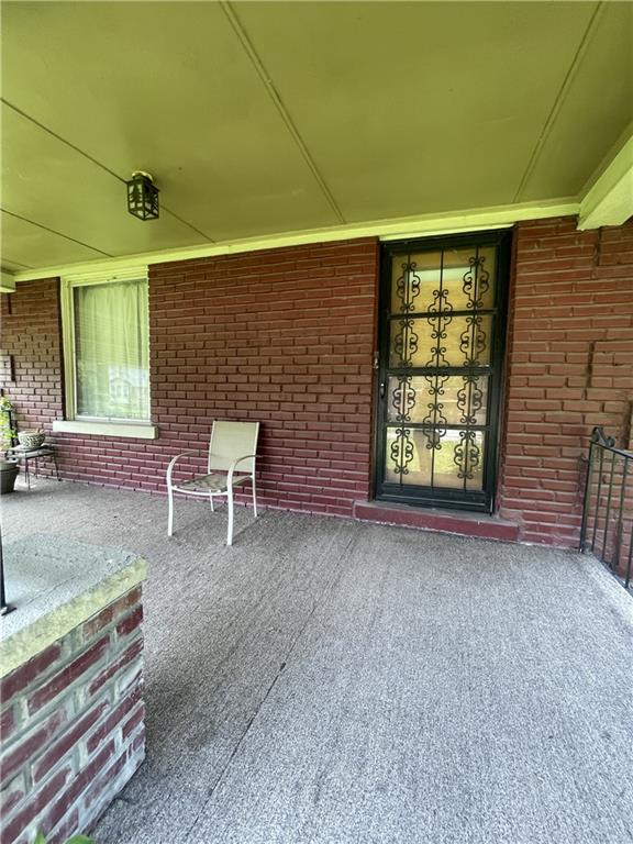 2717 E 35th Ter, Kansas City, MO 64128