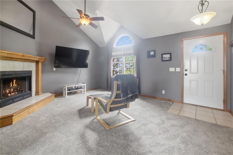 11131 Lewis Ave, Kansas City, MO 64157