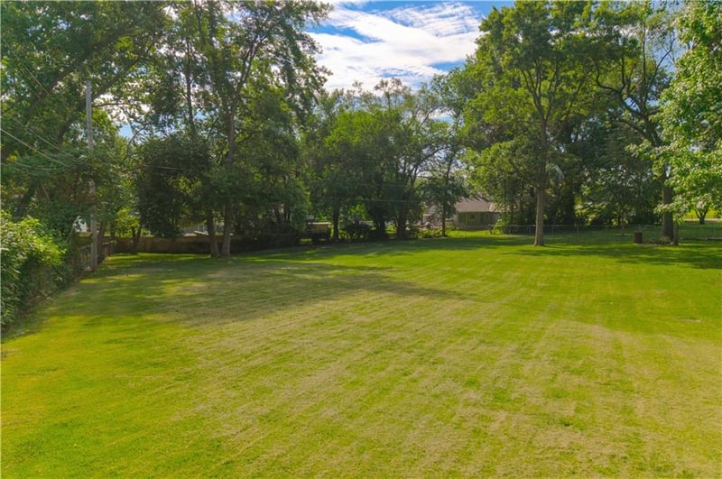 3110 NE Vivion Rd, Kansas City, MO 64119