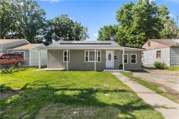 1018 Mildred St, Kansas City, KS 66104