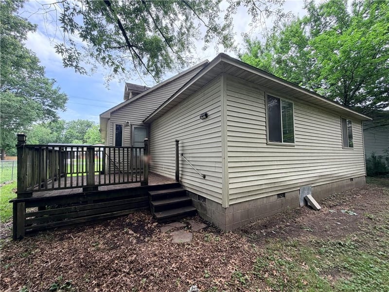98 Leighton St, Frontenac, KS 66763