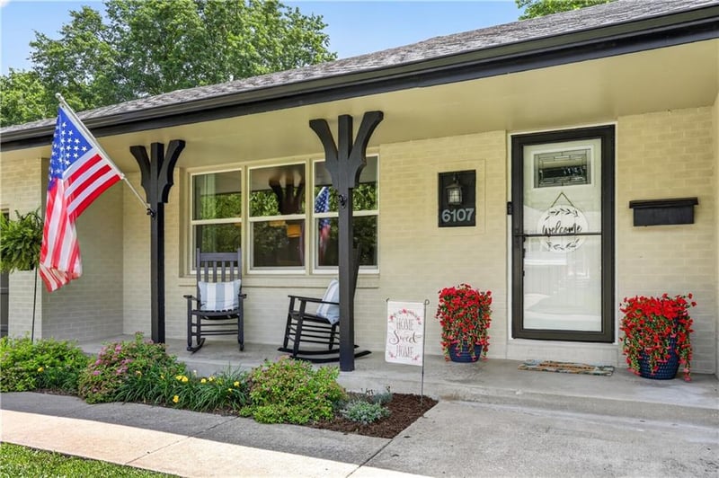 6107 Harvard Ave, Raytown, MO 64133