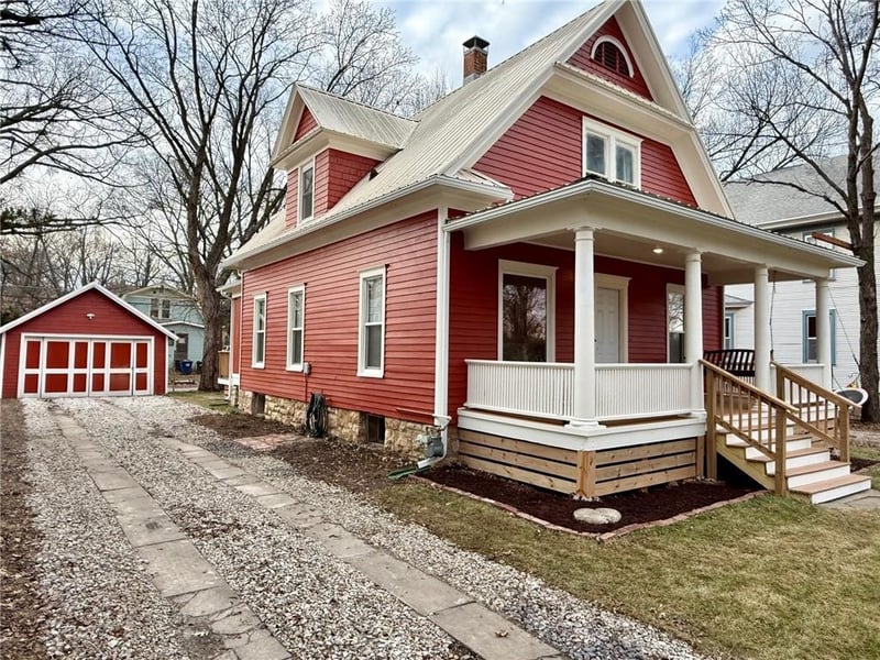 1521 Rhode Island St, Lawrence, KS 66044