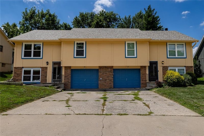 7505-7507 82nd St, Kansas City, MO 64152