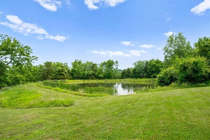 3281 W 319th St, Louisburg, KS 66053