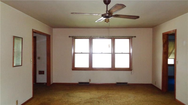 305 Mitchell St, Warrensburg, MO 64093