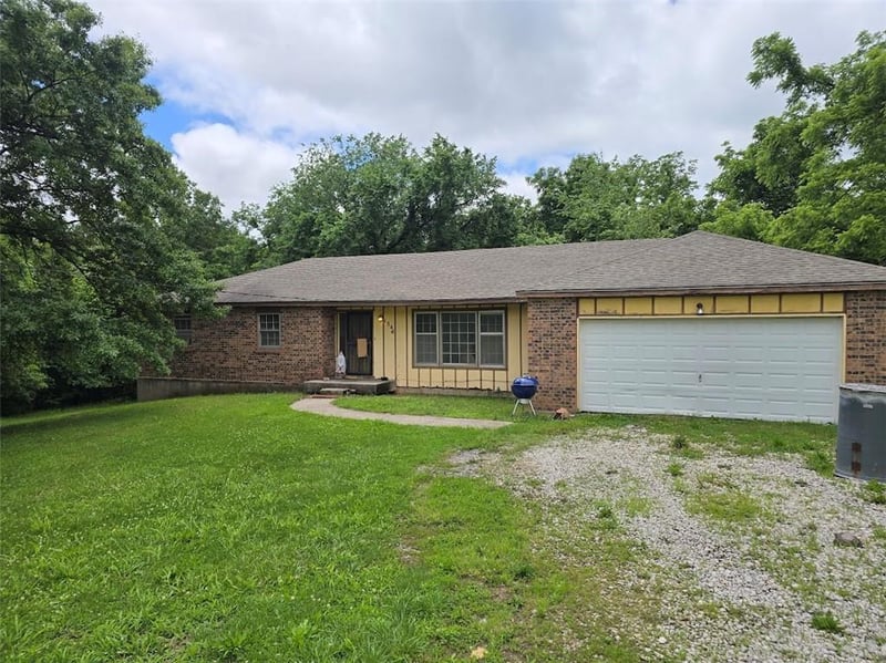 1546 S 94th St, Kansas City, KS 66111