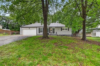 9504 Bennington Ave, Kansas City, MO 64134