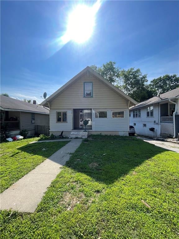 1818 Overton Ave, Independence, MO 64052