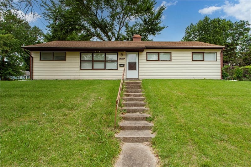 7805 E 114th St, Kansas City, MO 64134