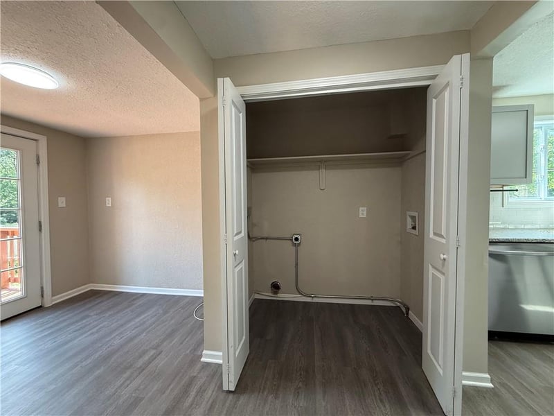 5235 Edith Ave, Kansas City, KS 66104