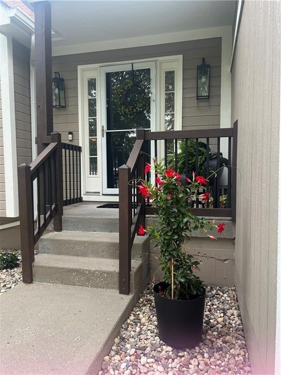 7528 Tullis Ave, Kansas City, MO 64158