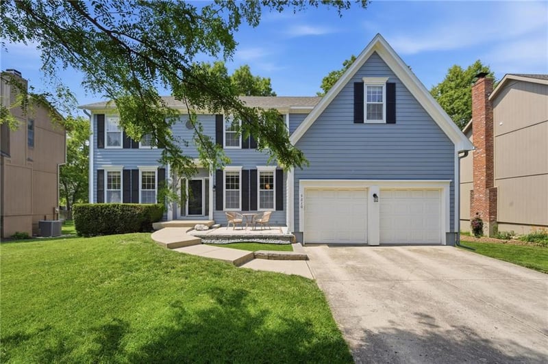 5210 157th Ter, Overland Park, KS 66224