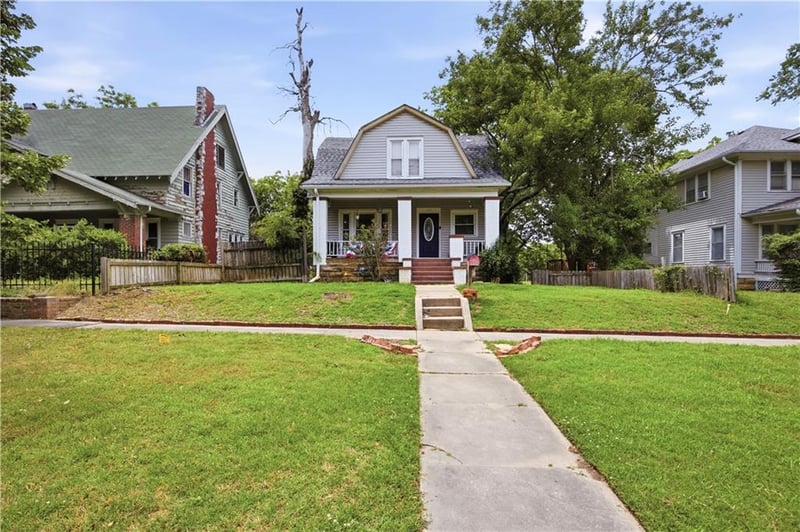 315 2nd St, Independence, KS 67301