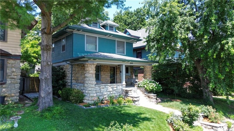 3644 Wyandotte St, Kansas City, MO 64111