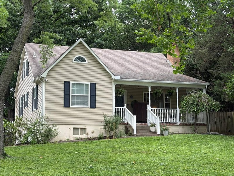 4203 Grand Ave, Kansas City, MO 64116