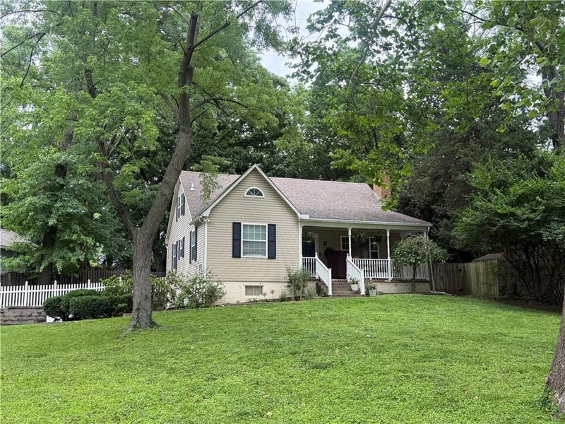 4203 Grand Ave, Kansas City, MO 64116