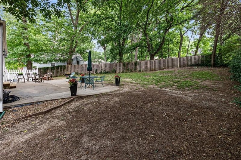 4203 N Grand Ave, Kansas City, MO 64116