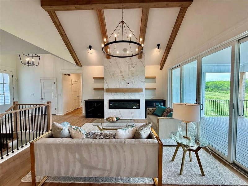 3116 Summit View Trl, Lee's Summit, MO 64082