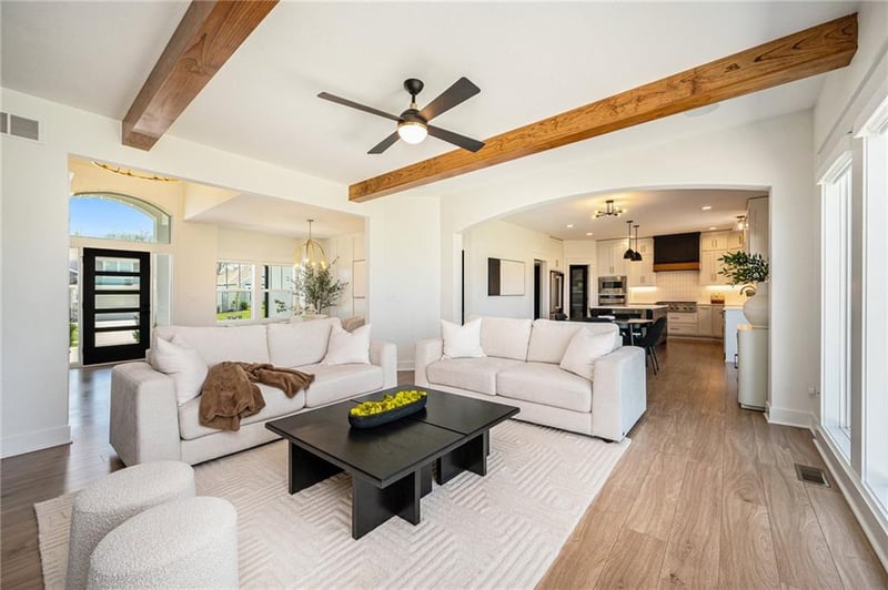 3133 Summit View Trl, Lee's Summit, MO 64082