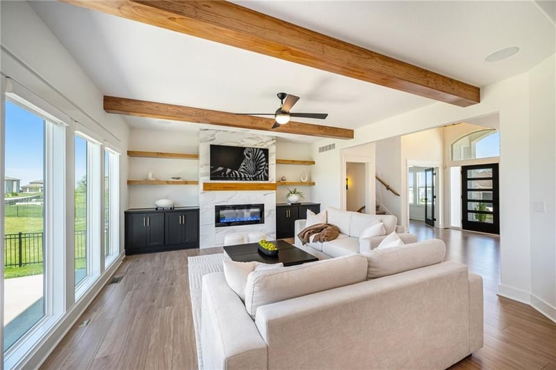 3133 Summit View Trl, Lee's Summit, MO 64082