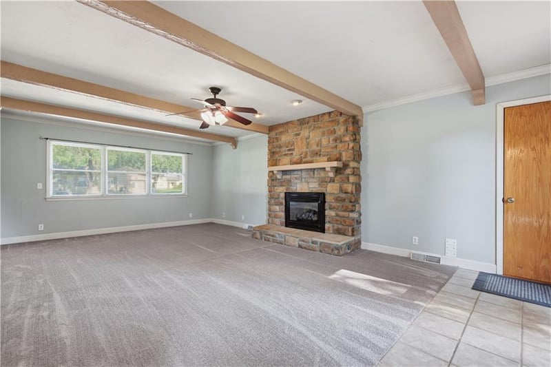 215 Maple St, Gardner, KS 66030