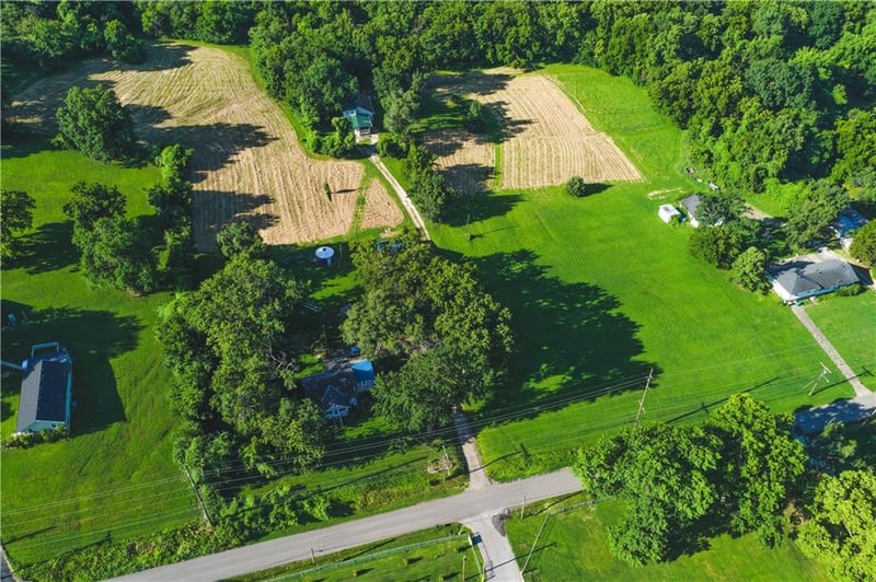 7165 Gibbs Rd, Kansas City, KS 66106