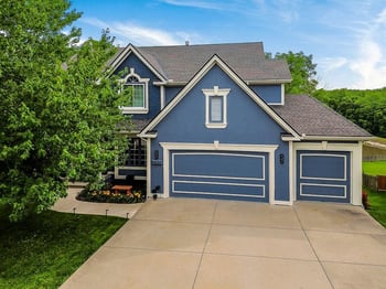 9425 N Harrison St, Kansas City, MO 64155