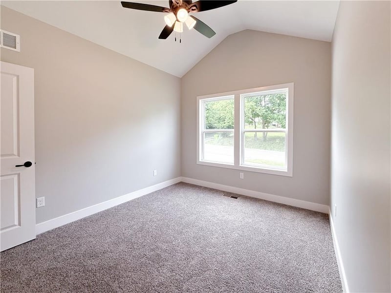 503 Lexington St, Harrisonville, MO 64701