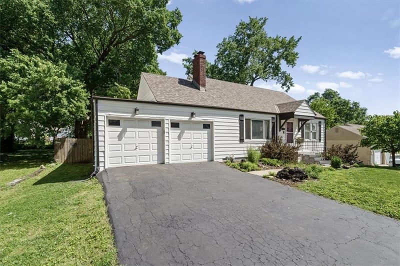4338 Wood Ave, Kansas City, KS 66102