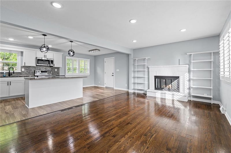 6345 Cleveland Ave, Kansas City, KS 66104