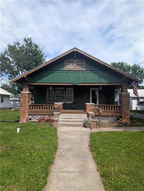 530 Lyon Ave, Marshall, MO 65340