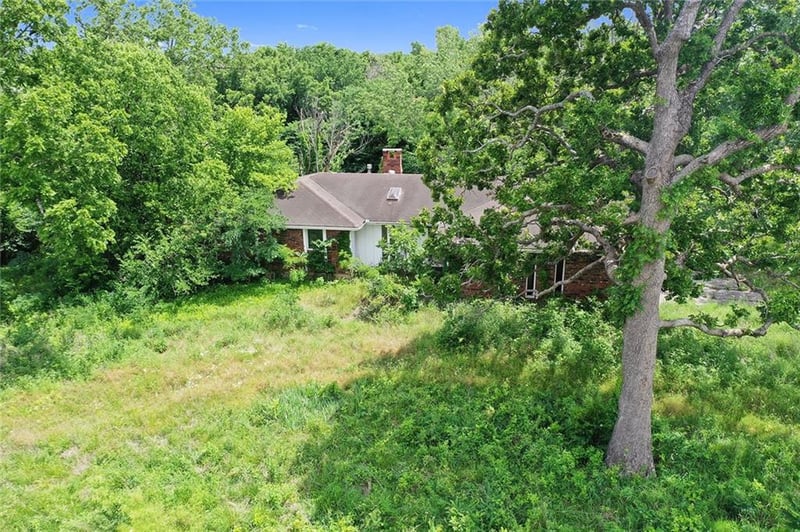 10099 K 68 Hw, Louisburg, KS 66053