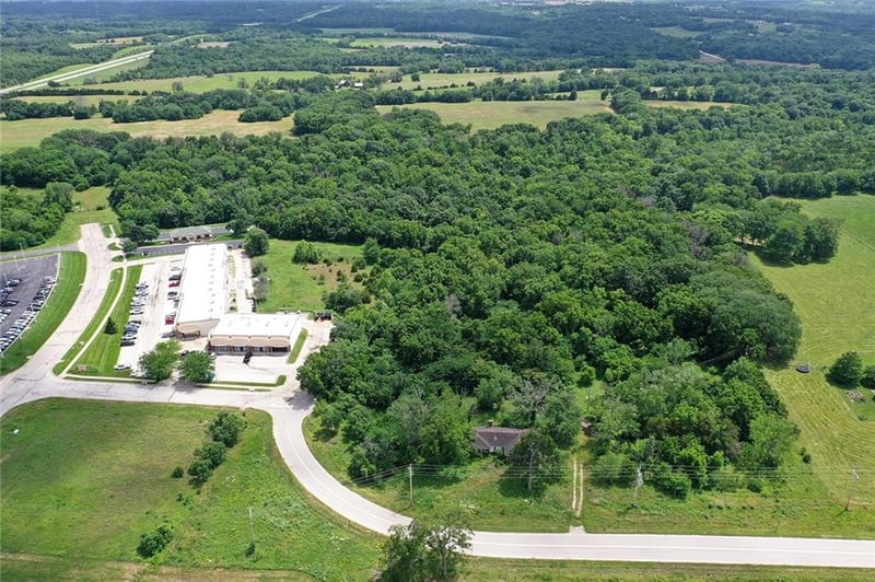 10099 K 68 Hw, Louisburg, KS 66053